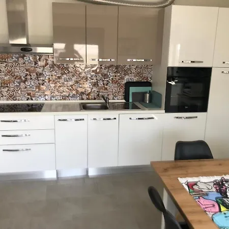 Mara Apartment
